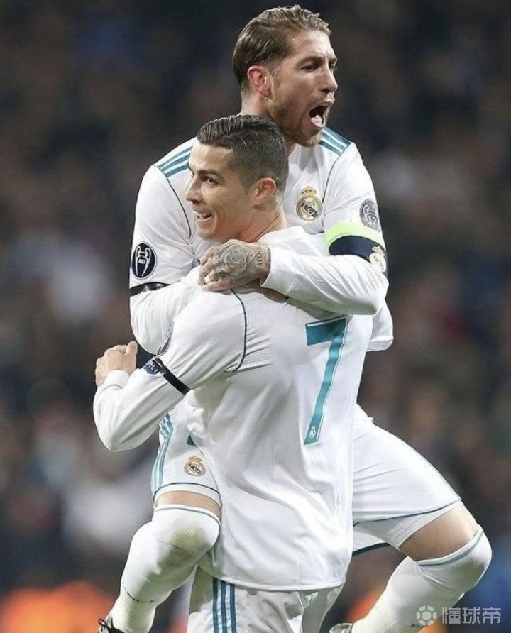 星空体育官网-C罗焦点对战，凯恩与80激战皇家马德里分钟，出色发挥胜负难料！全场沸腾不已-星空体育官网