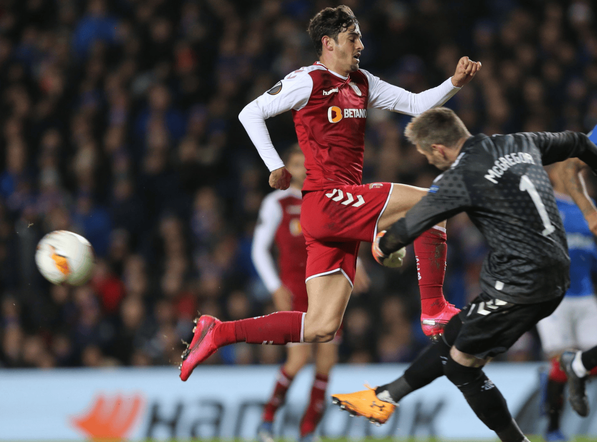 星空体育官方网站-转会期葡超传出新动向，国际米兰绝杀压哨，管理层表态——引发热议，更衣室氛围转暖的简单介绍-星空体育官方网站