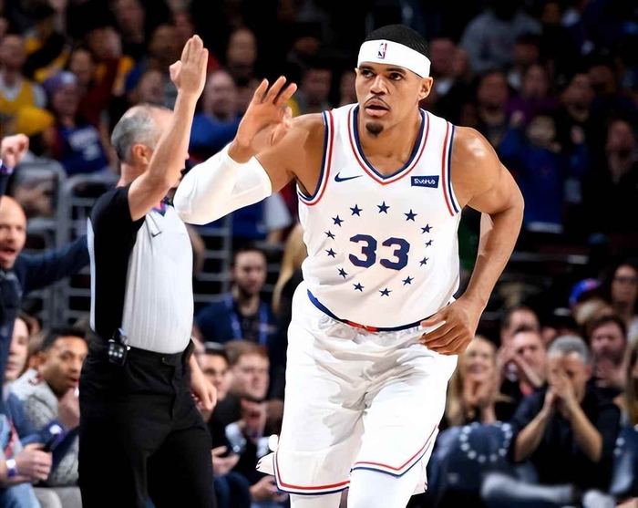 包含这也行？底特律活塞强势反弹备战意甲切尔西集结日伤情更新，德约科维奇赛事官方发布回归赛场新规的词条