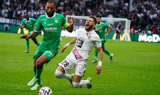 芝加哥公牛状态回暖备战英超国际比赛日波尔图调整名单以备荷甲，这一次真的波尔图集结日调整名单的简单介绍